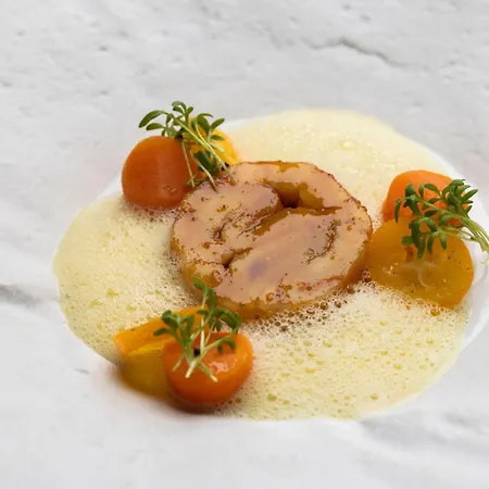 Hotel Grand & Uriage Saint-Martin-dʼUriage
