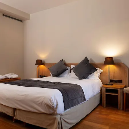 Hotel Grand & Uriage 4*