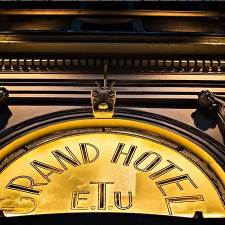 Grand Hôtel&spa Uriage 4* Saint-Martin-dʼUriage